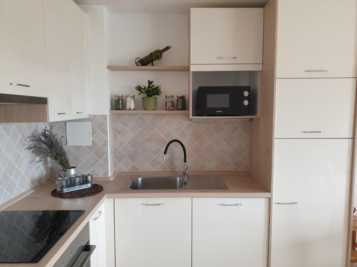 רוביני Apartment Maeistro By Privileggio Residence מראה חיצוני תמונה